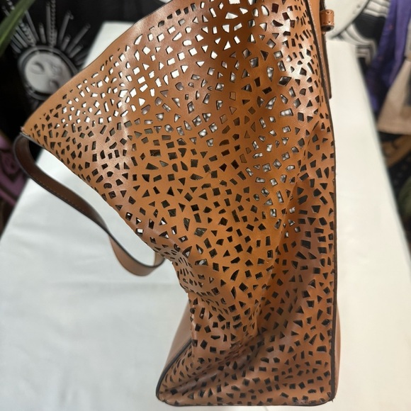 Vince Camuto Brown Tote Bag - Picture 8 of 14